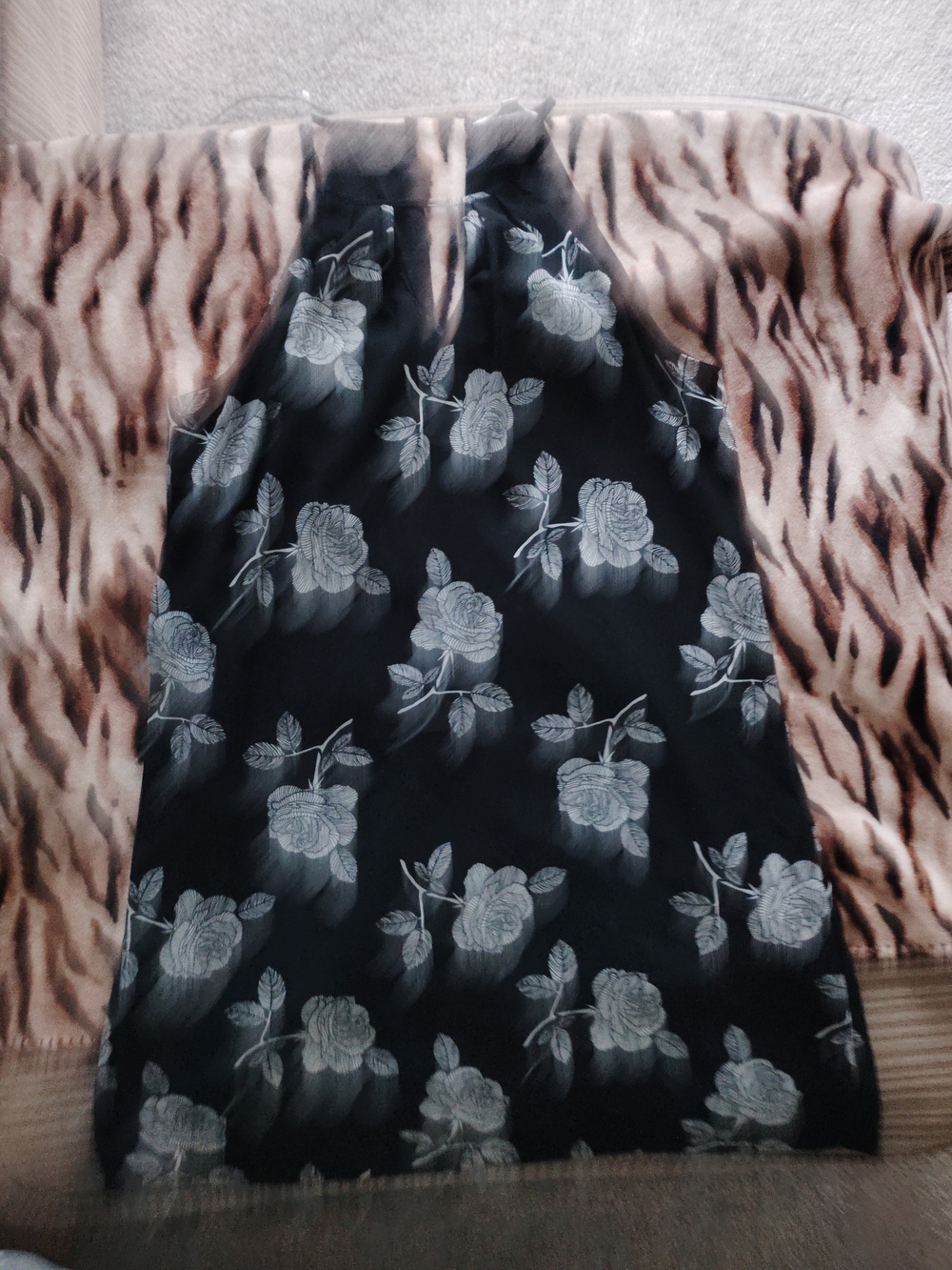 ⭐⭐Candie's Black Dress with White Floral Trim